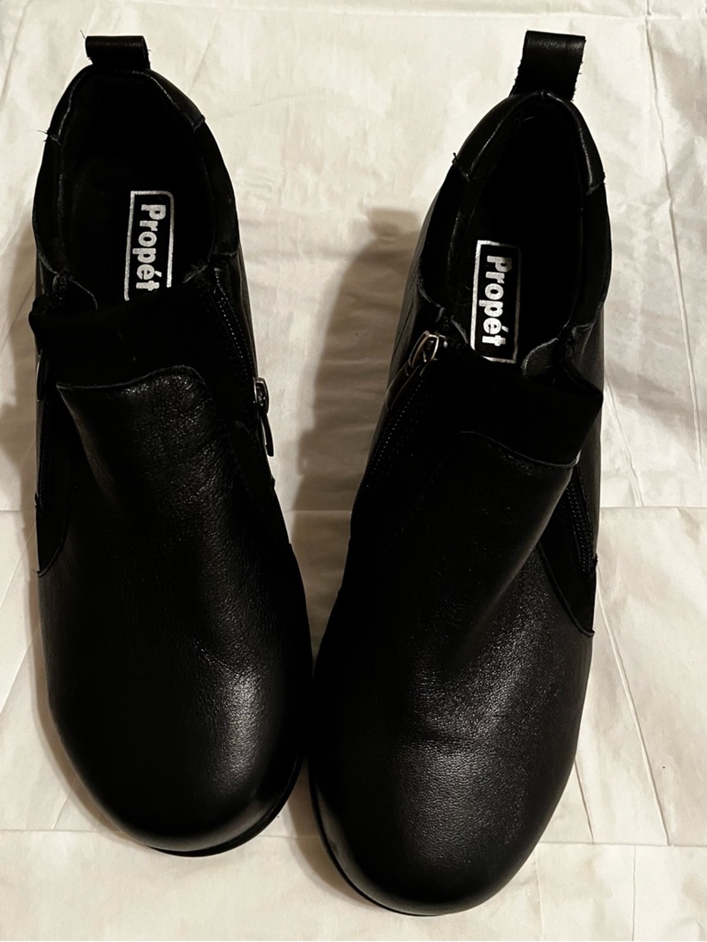PROPÉT~DELPHI BLACK LEATHER DUAL~ZIP BOOTIES~7.5W - Picture 8 of 10